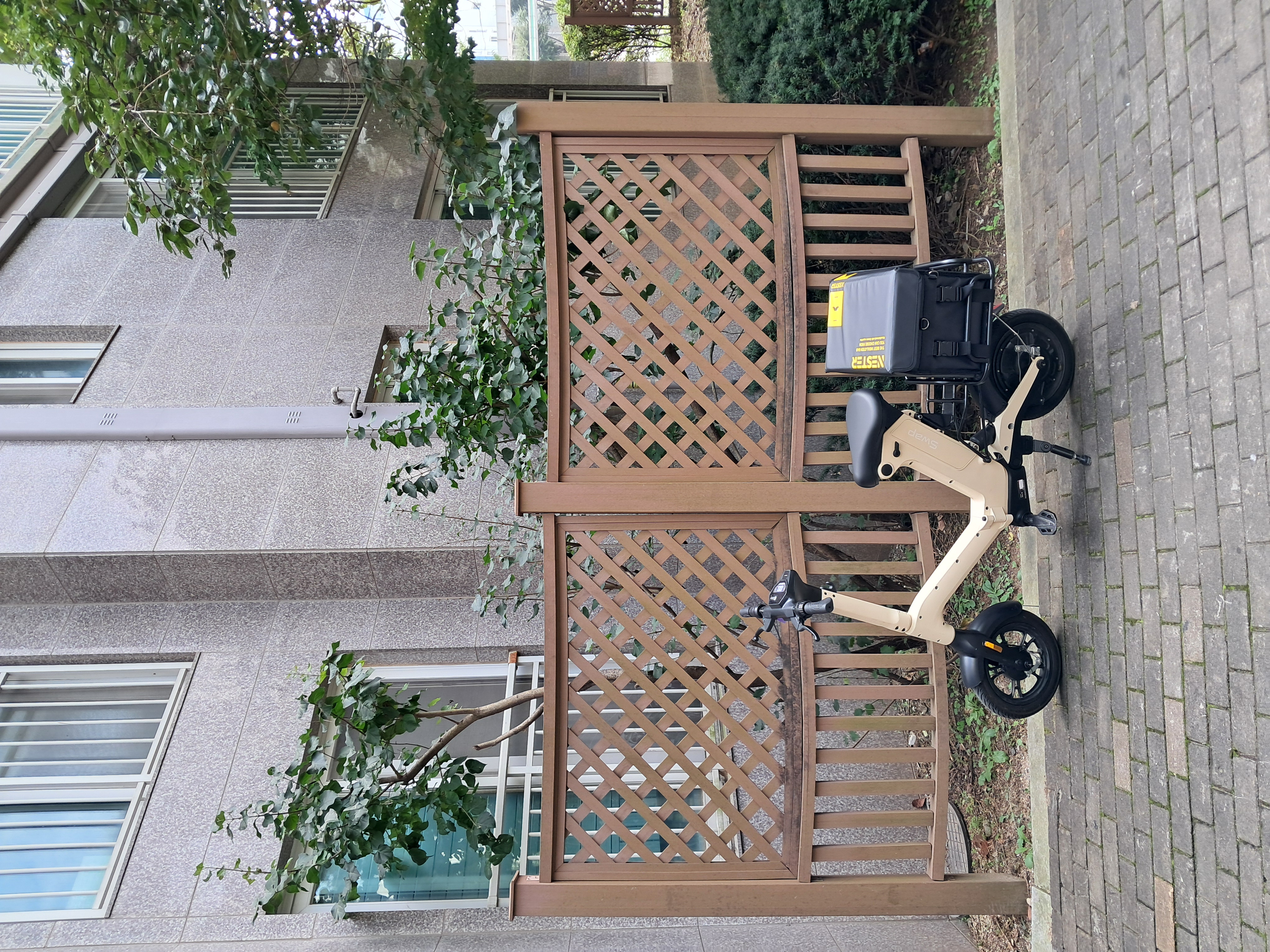 신*상님의 S1 리뷰 이미지 2