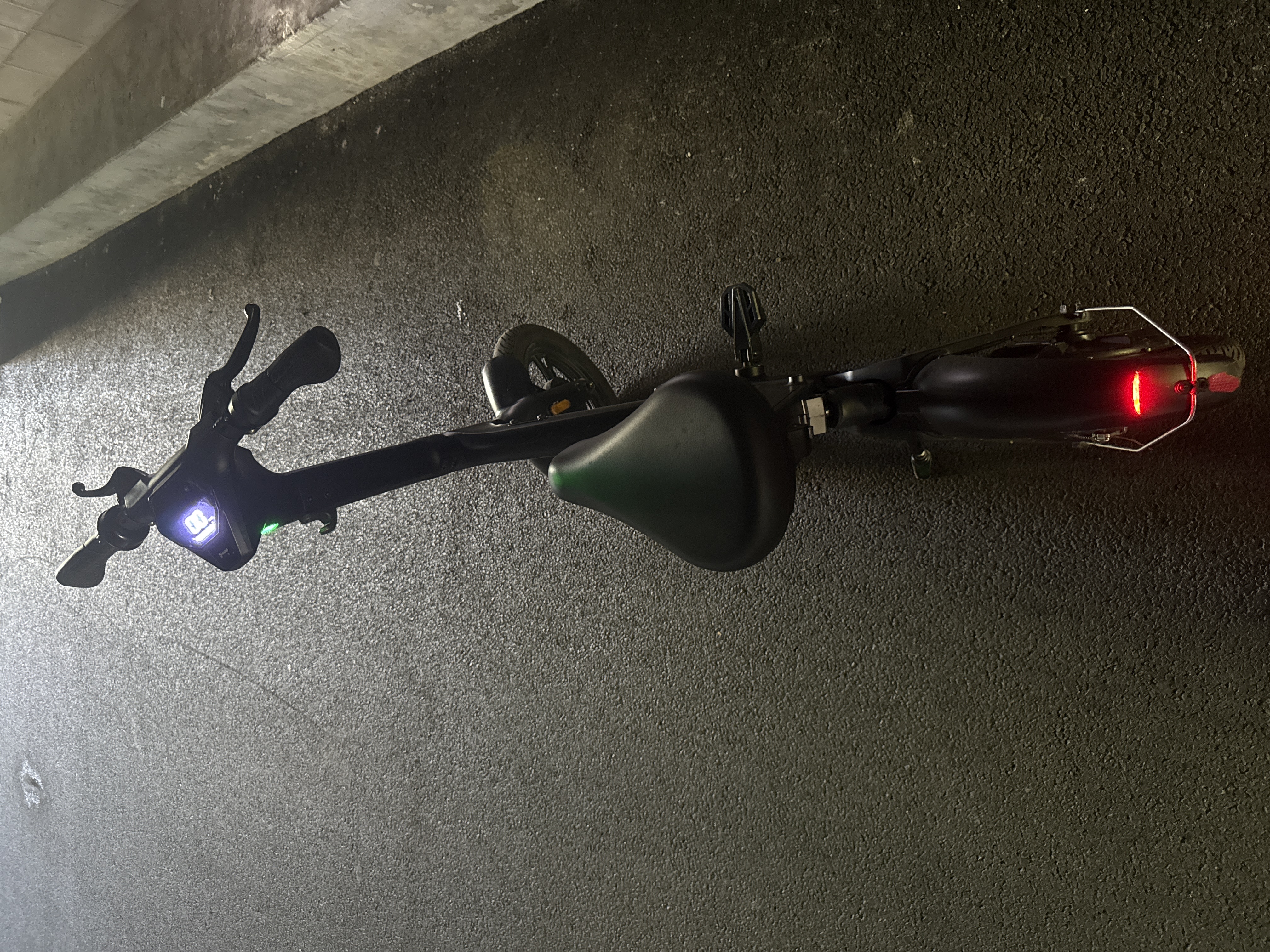 권*엽님의 S1 리뷰 이미지 2