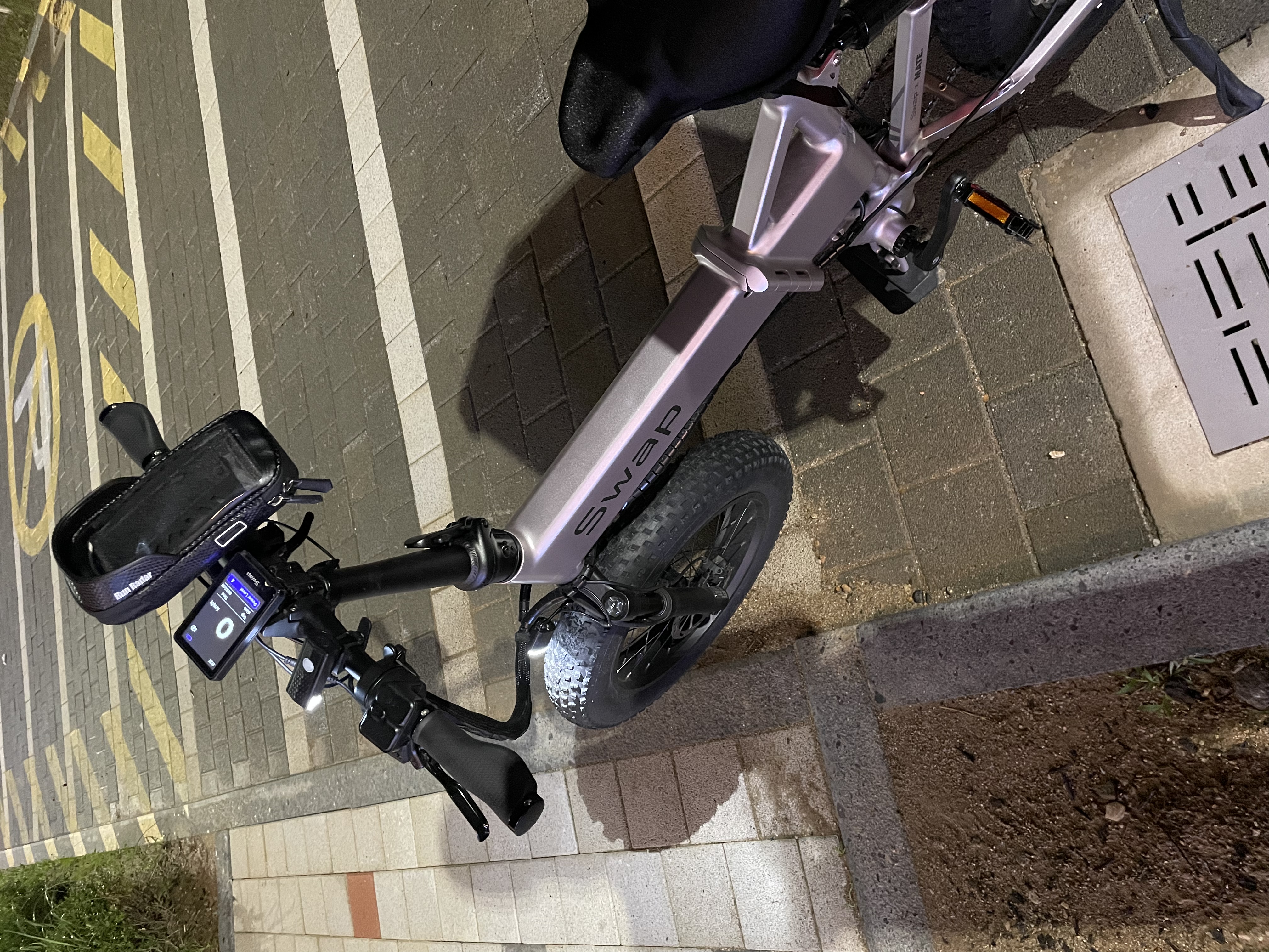 이*욱님의 Mate X (Swap Logo) 리뷰 이미지 3