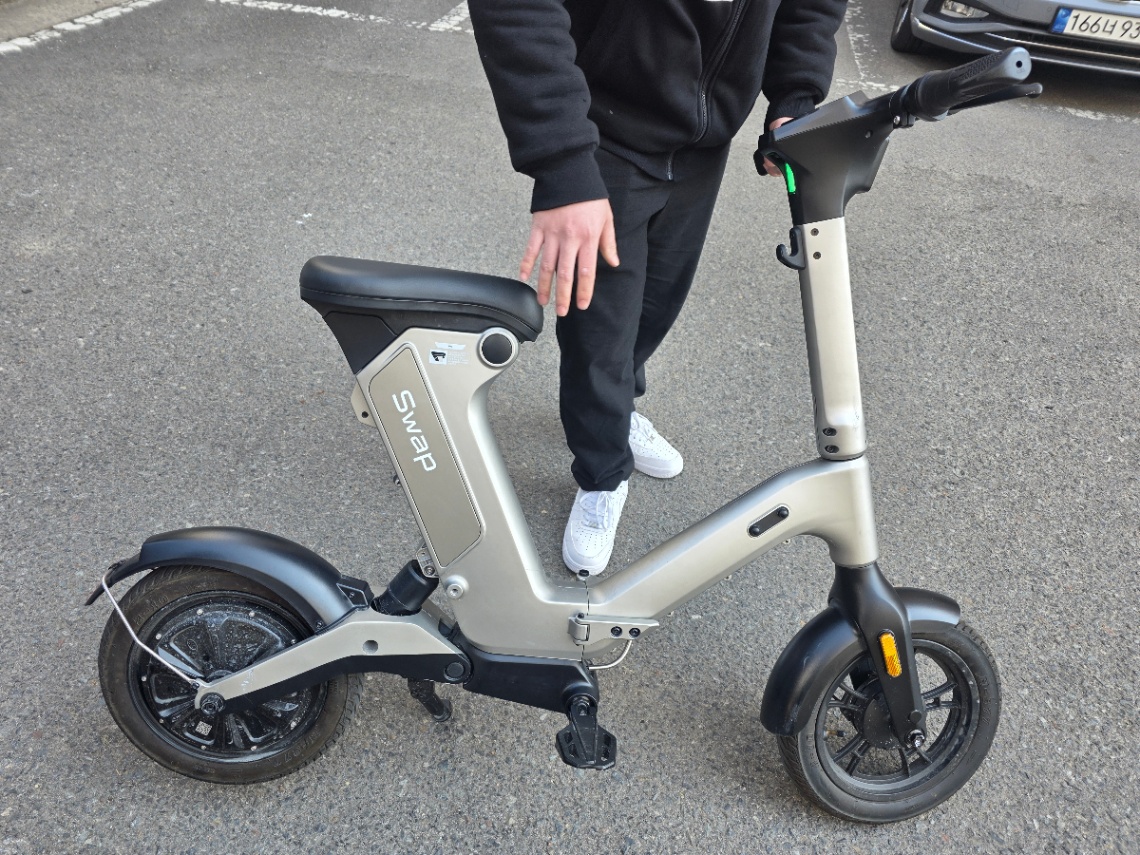 강*진님의 S1 리뷰 이미지 3