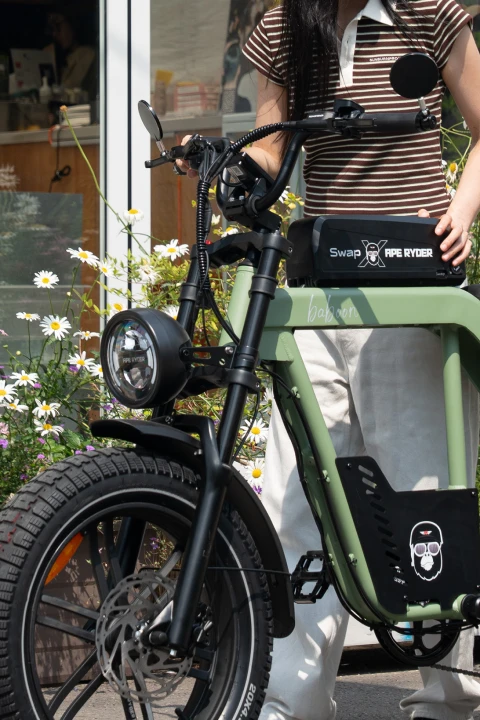 https://cdn.swingmobility.dev/swing_asset/1b948a70-0e61-4fc5-a7f0-c7aa7605d387