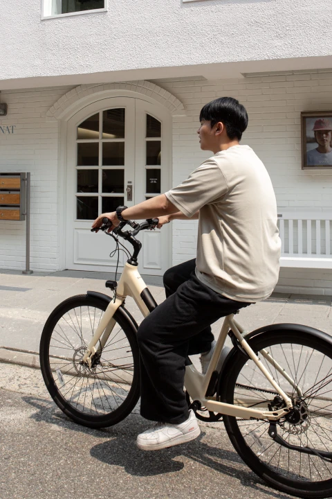 https://cdn.swingmobility.dev/swing_asset/c0ac07ae-a68b-4c5f-837c-c54a44574d75