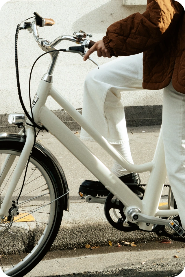 https://cdn.swingmobility.dev/swing_asset/e69cf8b5-f3f0-46d1-b0ee-0c9bcc3532d2