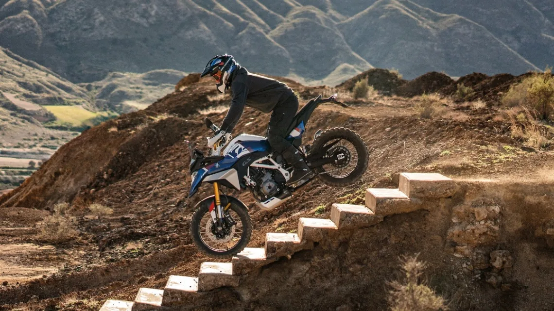 F 450 GS